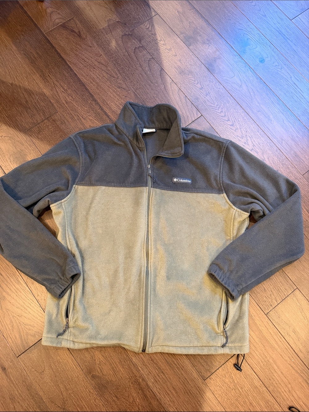 Columbia Men’s Two-Tone Olive Green & Dark Gray Fleece Jacket Size XL - C27-163